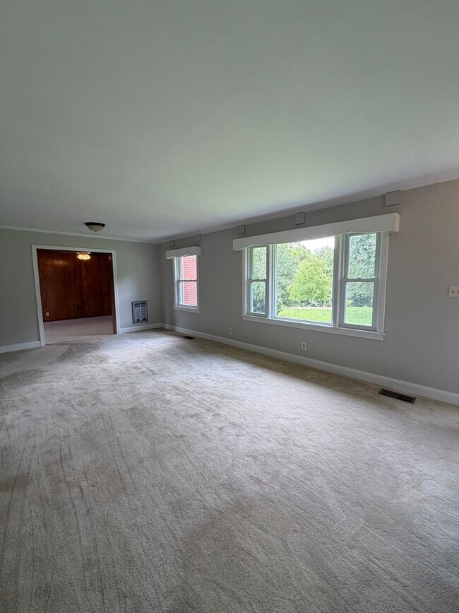 Building Photo - 3252 Martha`s Chapel Rd