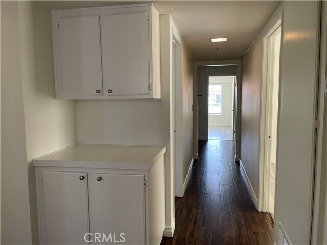 Building Photo - 18250 Shamrock St