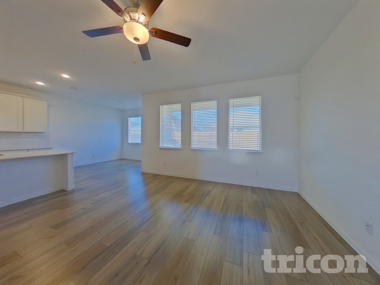 Building Photo - 509 Macdonald Wy