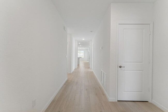 Building Photo - 4971 Armina Pl