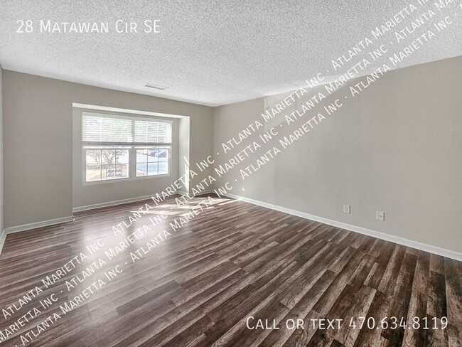 Building Photo - Stylish 2-Bedroom, 2-Bath End-Unit Condo i...