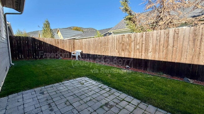 Building Photo - 302 Ashlin Ct