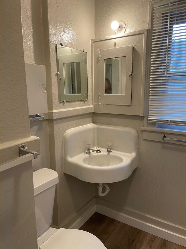 Building Photo - STUDENTS WELCOME! 1 Block North of CSU - Tenant Only Pays Trash