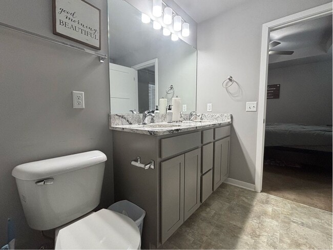 Building Photo - Beautiful Split-Level in BENNINGTON