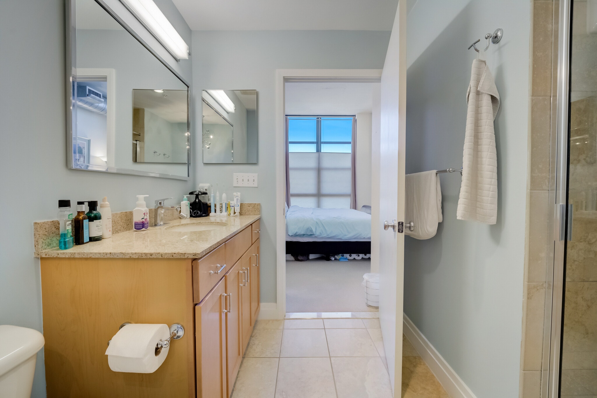 Master Bathroom - 2020 12th St NW
