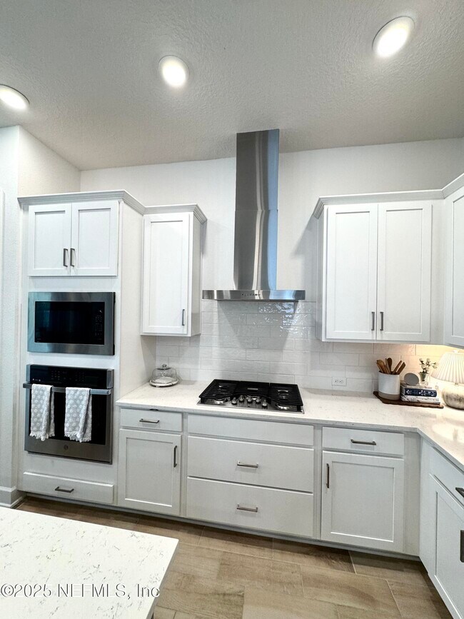 Building Photo - 97 Latham Dr