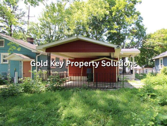 Building Photo - Cute 2 BR 1 BA House in Muncie with Fenced...