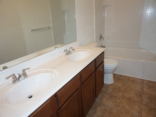 Building Photo - 306 Azalea Dr