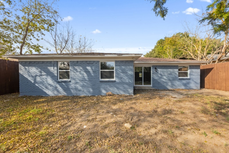 Building Photo - 608 Blueberry Blvd