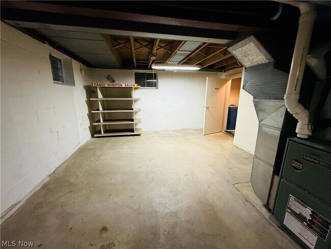 Building Photo - 1602 Logan Ave NW