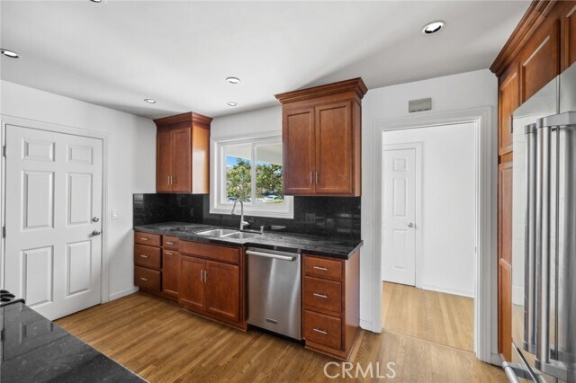 Building Photo - 1430 Mariners Dr