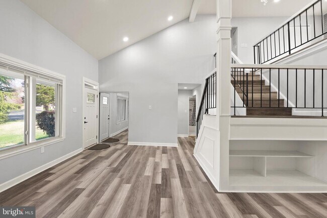 Building Photo - 4435 Flintstone Rd