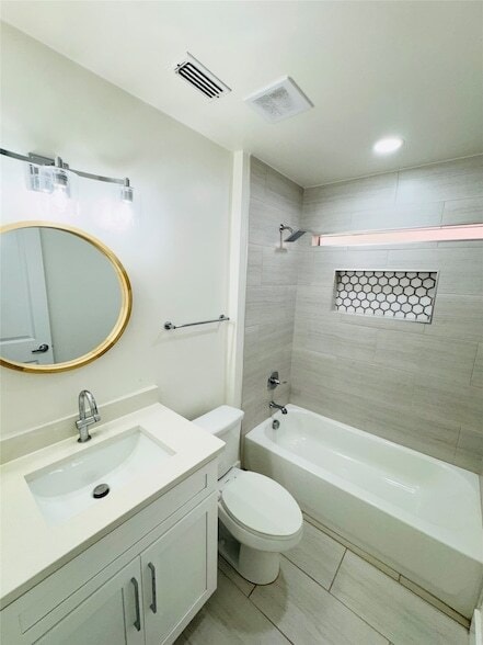 Building Photo - 9215 Highedge Cir