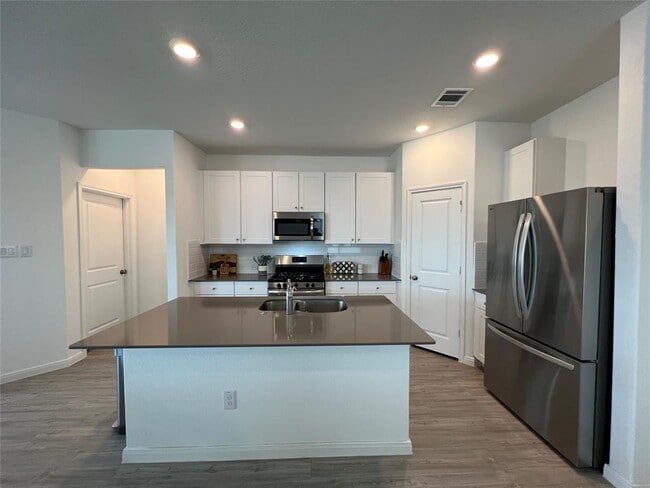 Building Photo - 9138 Honey Mesquite