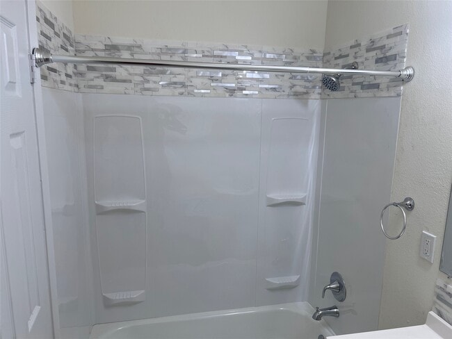 Building Photo - 4222 Botany Ln