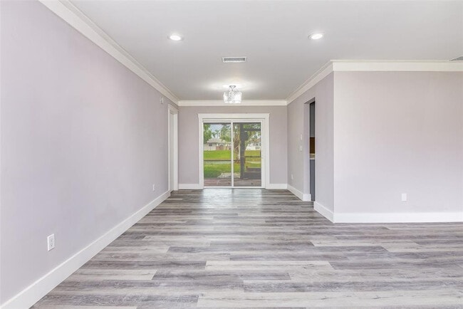 Building Photo - 22500 Labrador St