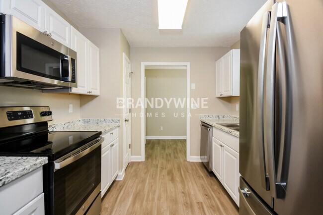 Building Photo - 1492 Chaseway Cir