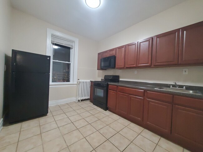 Unit 3F - 264 Palisade Ave