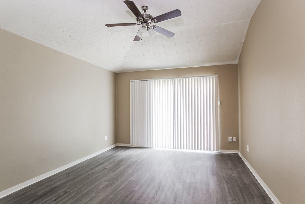 Building Photo - 3425 Benfield Dr