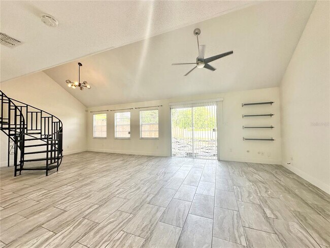 Building Photo - 122 S Bulova Dr