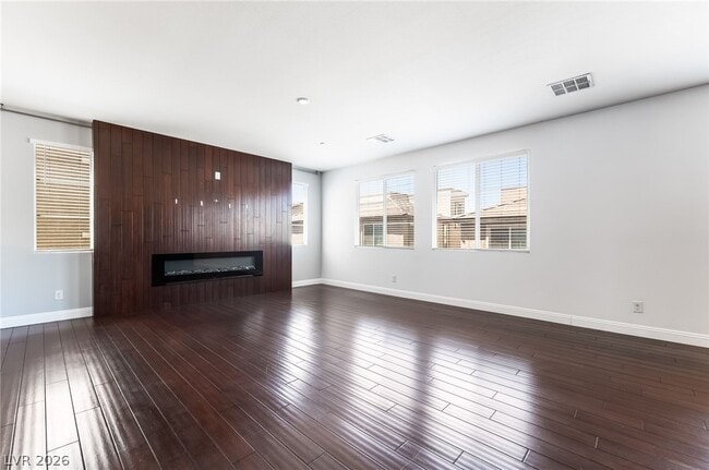 Building Photo - 1350 Bear Brook Ave