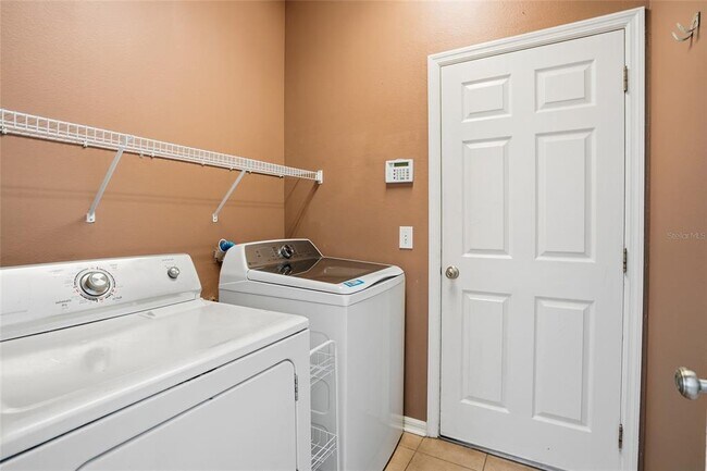 Building Photo - 31720 Marchester Dr