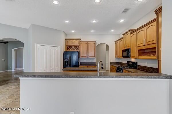 Building Photo - 6132 White Tip Rd