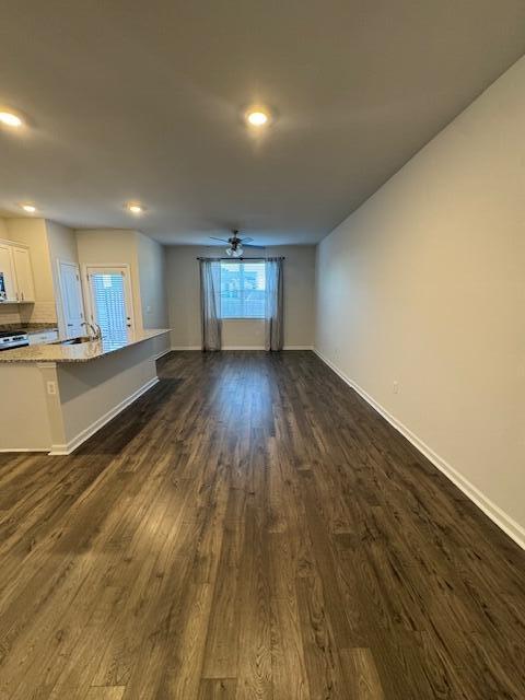 Building Photo - 319 Bisham Ct