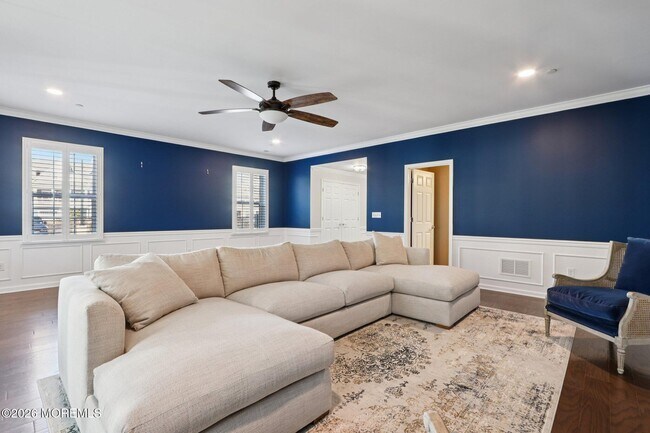 Building Photo - 13 Halfmoon Ct