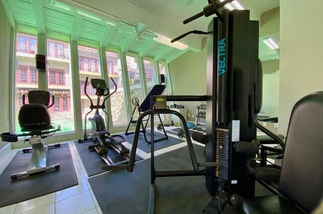 Building Photo - West Plaza Resort-Style  Living