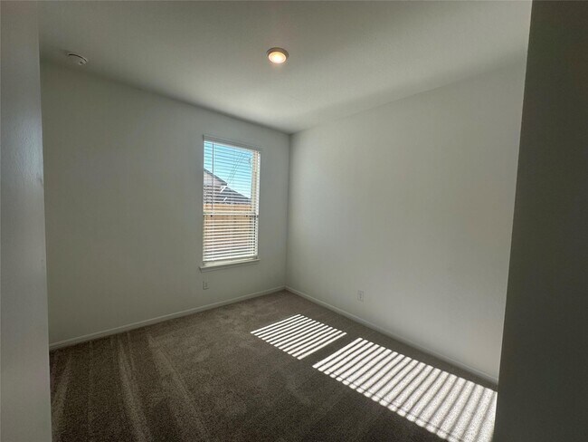 Primary Photo - 6814 Arabella Lakes Dr