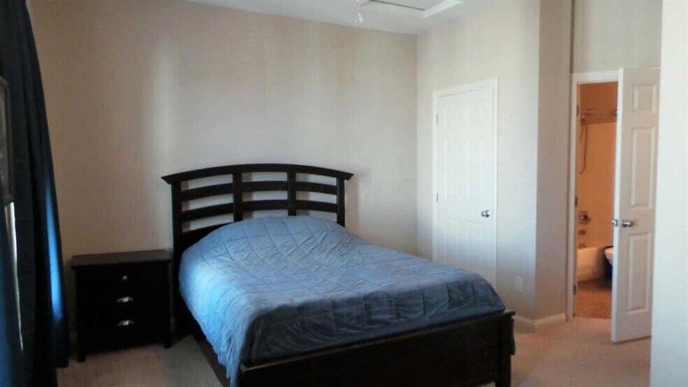 Building Photo - 4118 Cambron Dr