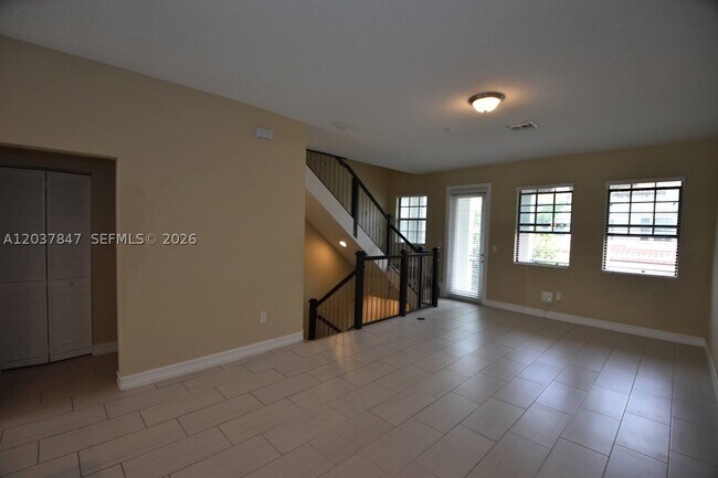 Building Photo - 11671 SW 13th Ct