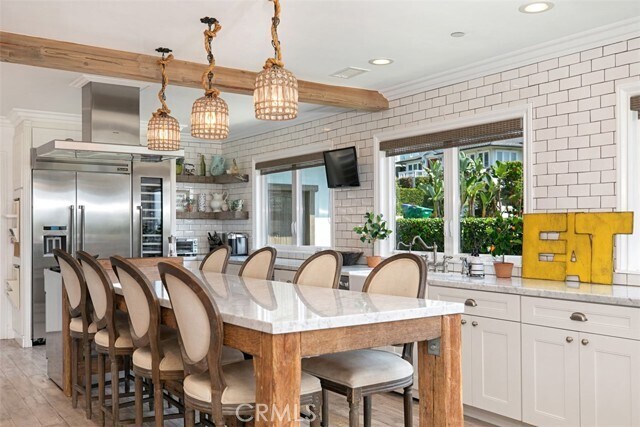 Building Photo - 228 Ledroit St