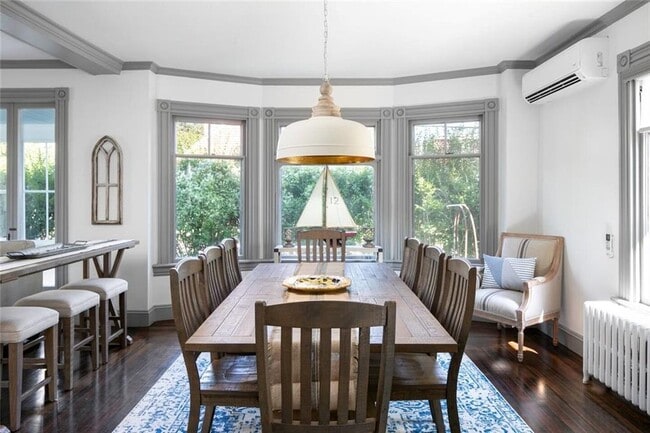 Building Photo - 169 Ruggles Ave