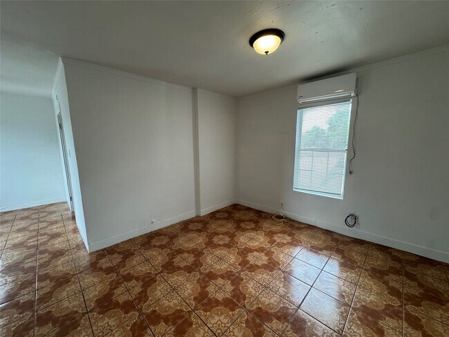 Building Photo - 938 Zoe St