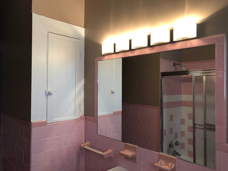 2nd. Bathroom - 188 Lawrence St