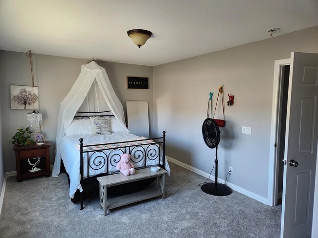 Building Photo - 1052 Crows Nest Ct