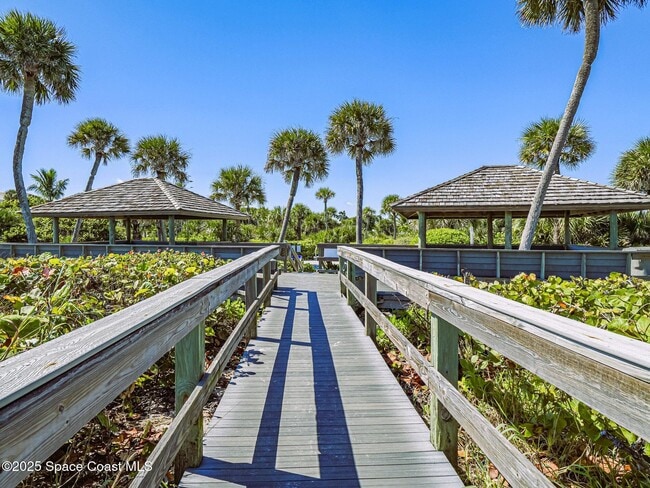 Building Photo - 1821 Mooringline Dr