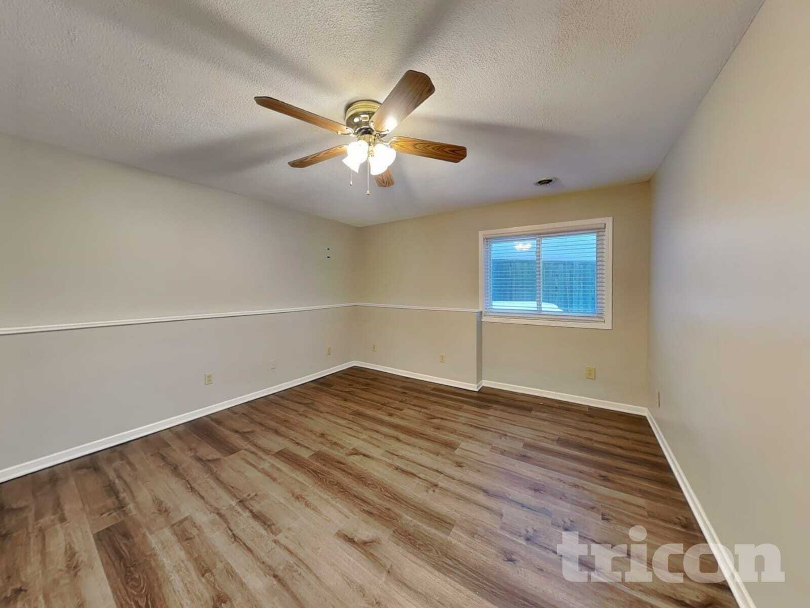 Building Photo - 5590 148th Ln NW