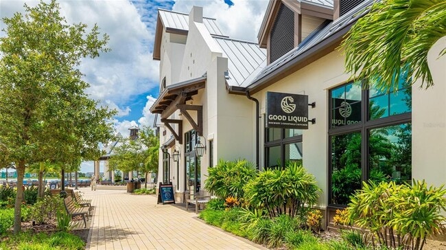 Building Photo - 1808 Fender Ln