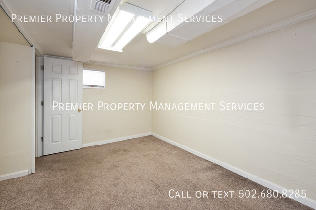 Building Photo - 1844 Princeton Dr