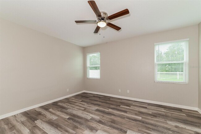 Building Photo - 15332 Skip Jack Loop