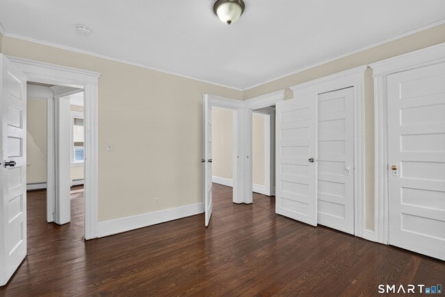 Building Photo - 40-44 Vine Street Unit 3