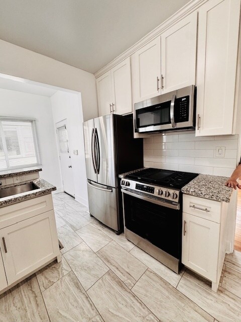 Building Photo - 3527 Georgia St