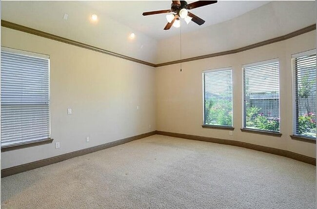 Building Photo - 12413 Page Crest Ln