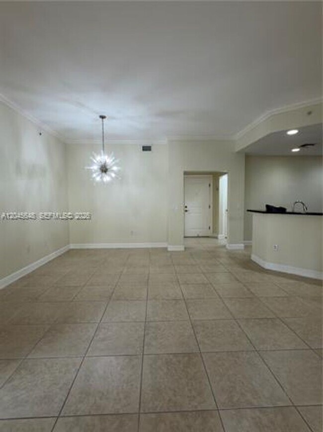 Building Photo - 16100 Emerald Estates Dr