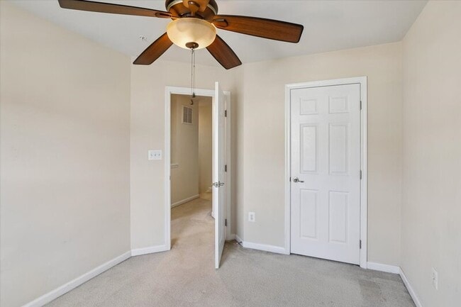 Building Photo - 5206 Wyndholme Cir