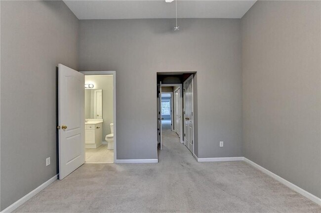Building Photo - 2675 Ridge Run Tr