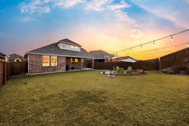 Building Photo - 11021 Canyon Mine Dr